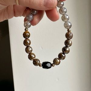 Neutral Tjazelle One of a Kind